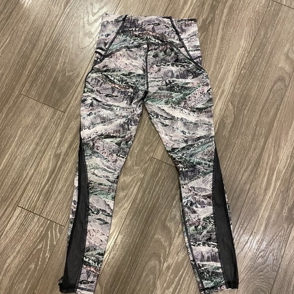 Lululemon Leggings - Train Times - Picture 2 of 5